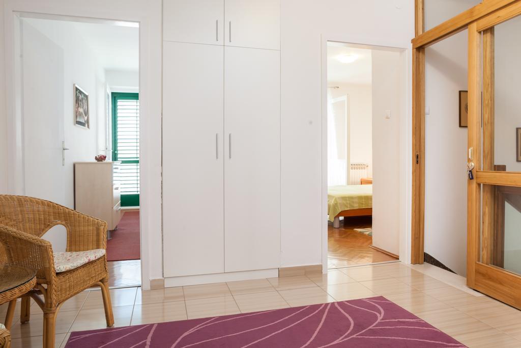 Apartment Nevia Makarska Bilik gambar