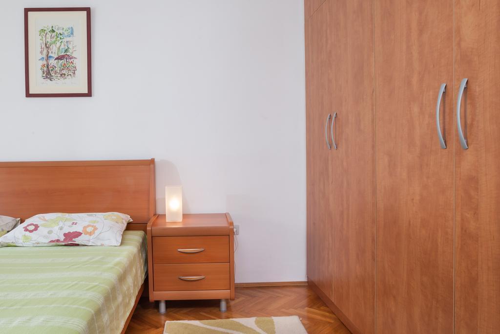 Apartment Nevia Makarska Bilik gambar
